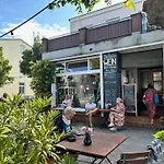 Exclusive Fewo In Warnemuende, 150M To The Beach, 2 Bathrooms, 2 Bedrooms, Sauna, Wifi And Much More.