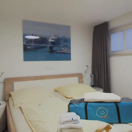Cruiseline Lounge Apartment Rostock