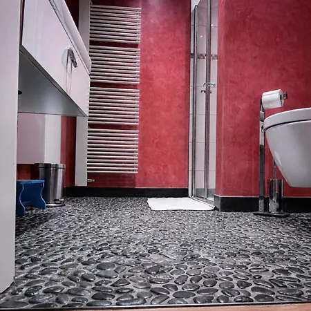 Cruiseline Lounge Apartment *
