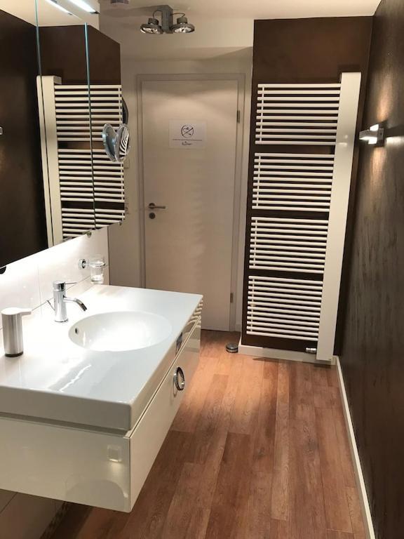 Beachside Haven: Exclusive Warnemünde With Sauna Apartment Rostock